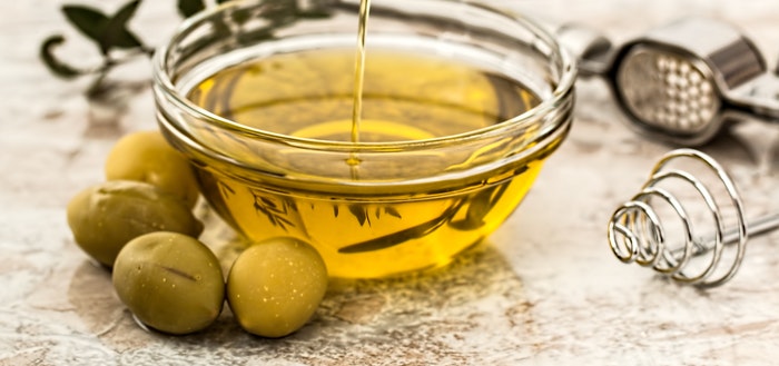 Natural Hair Treatment For Summer Home Remedies for Thin, Dry and Curly Hair_6