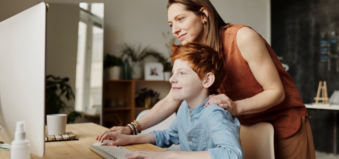 How To Your Kid With Online Learning During COVID-19 Pandemic_4