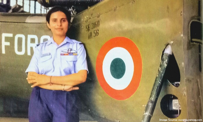 Gunjan Saxena – The First Female Fighter Pilot of Kargil War Success Story_6