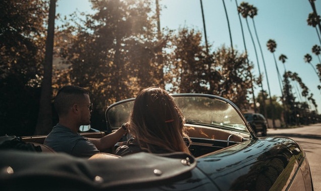 How To Stay Safe When Dating A Guy Online_4